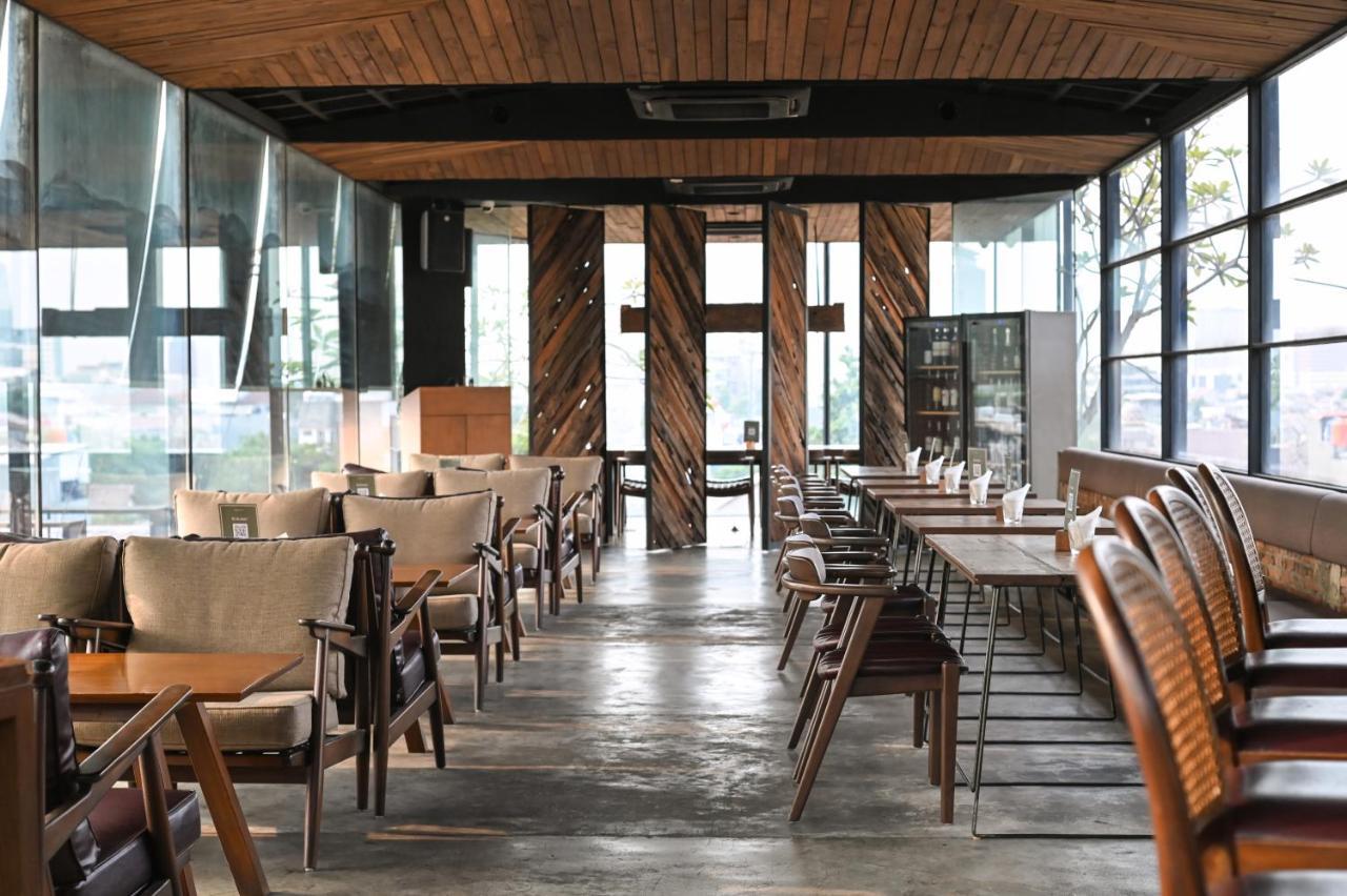Miers Kuningan, Artotel Curated Jakarta Extérieur photo